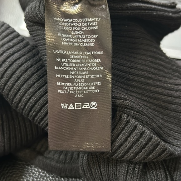 Anthropologie Maeve Off The Shoulder Bell Sleeve Sweater Black Sz S - Picture 9 of 13